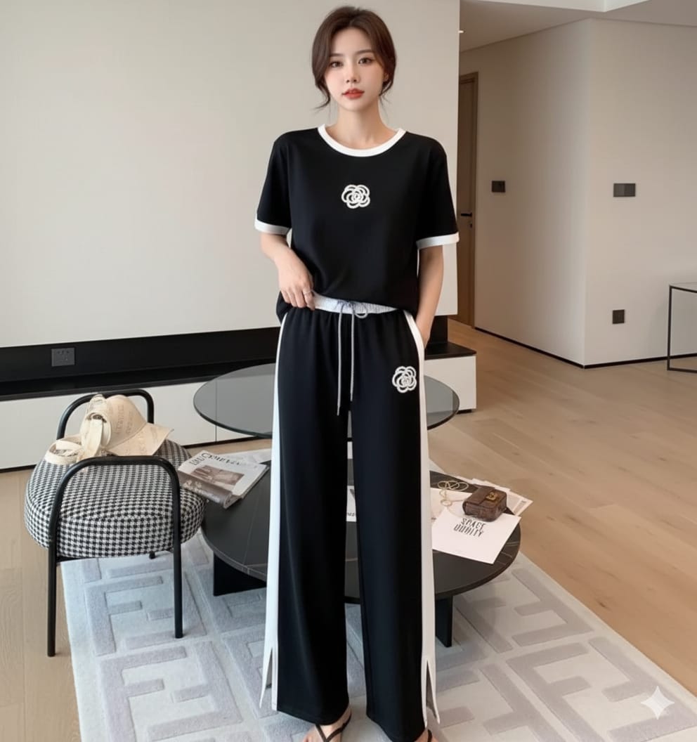 White & Black Contrast Printed Tracksuit